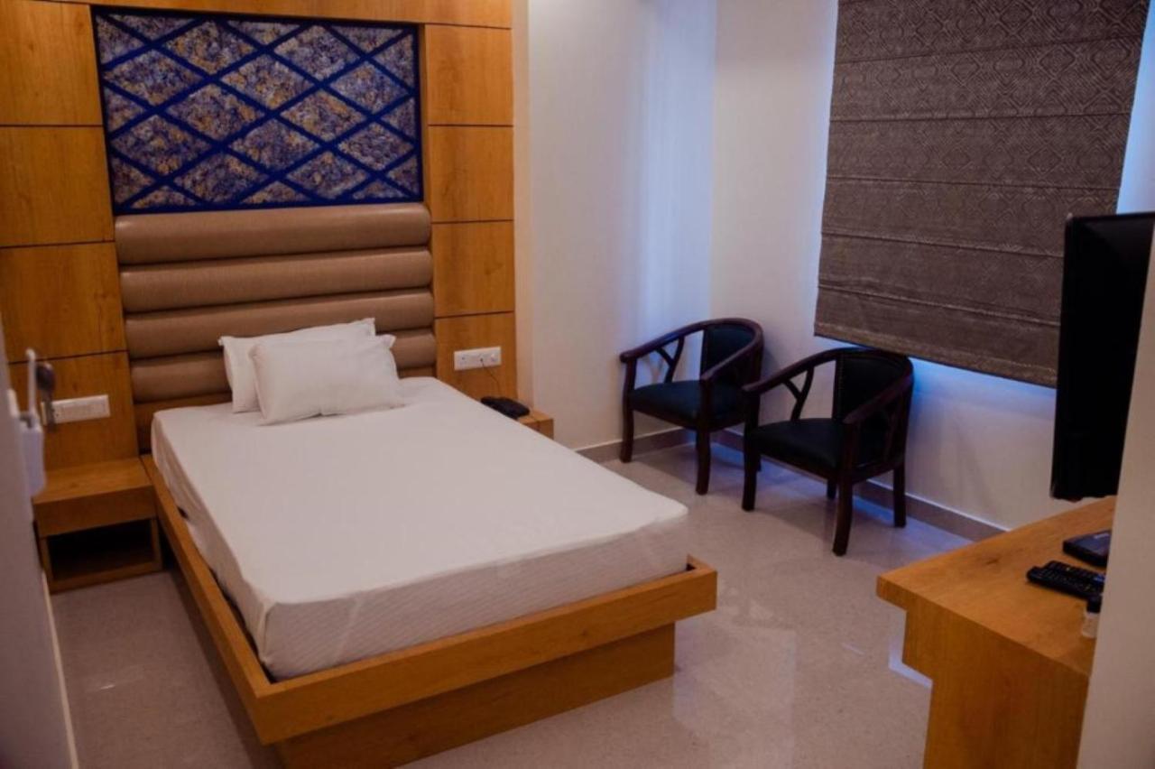 Hotel Grand Lotus Dimapur Exterior photo